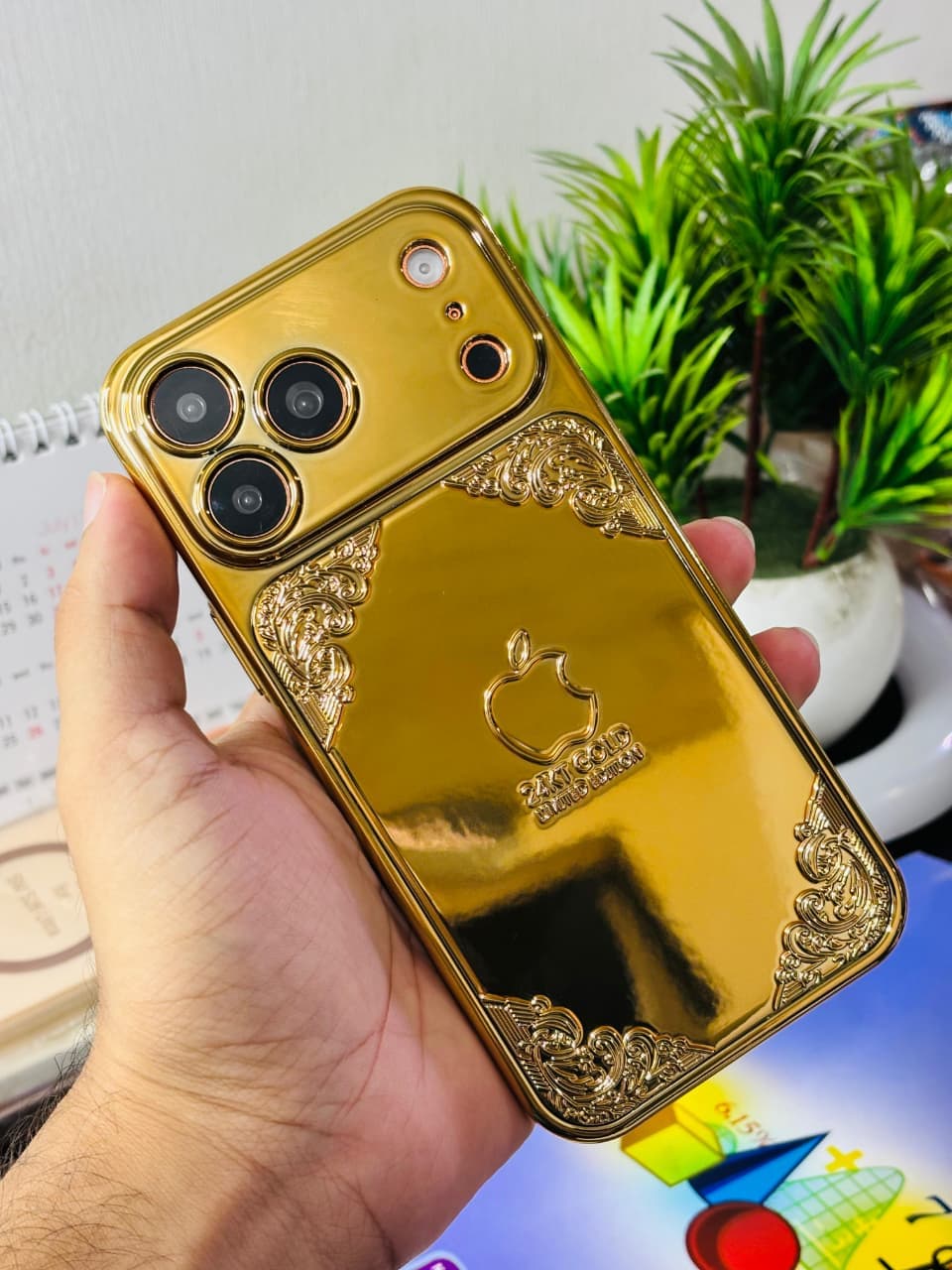 24KT Gold-Style Luxury Electroplated Concept Case for iPhone