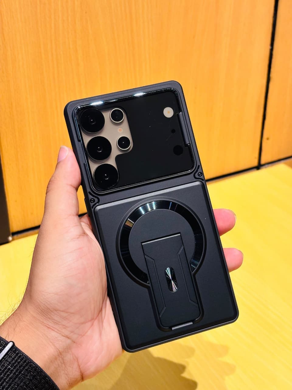 Magnetic Stand Case with Sliding Camera Shield for Samsung Galaxy Ultra Series
